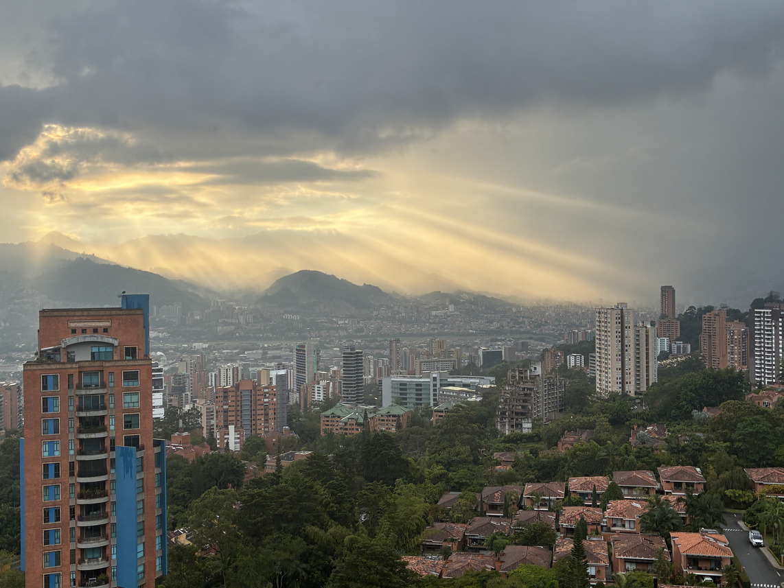 The Medellín skyline during a sunset, as seen from El Poblado.
Shared by my friend Jerónimo Acosta.